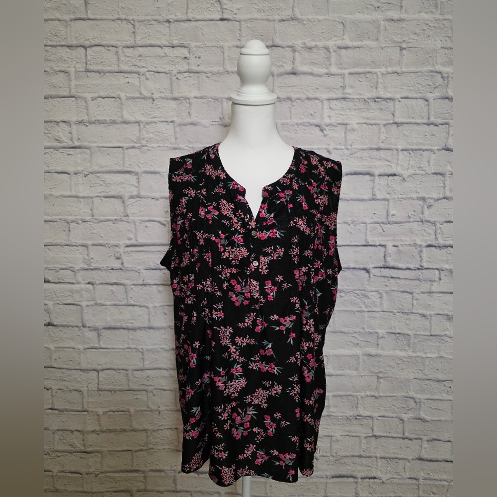 Chic Pink Sleeveless Ruched Tank Top